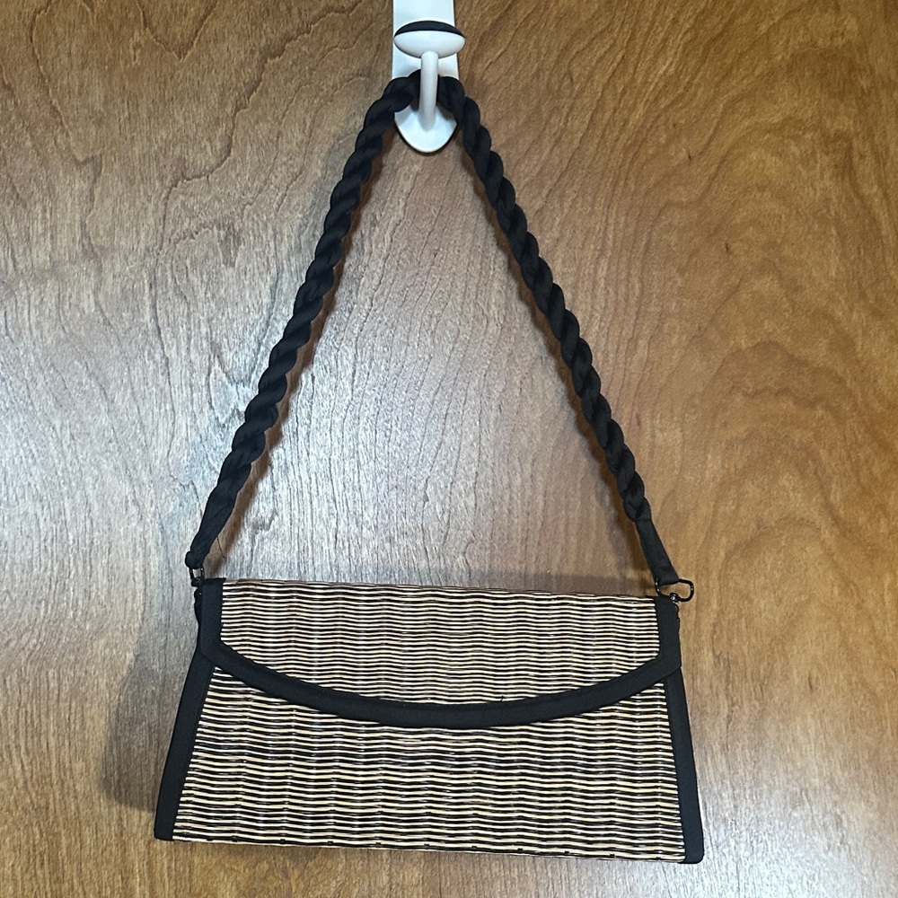Elegant Black and Tan Woven Clutch